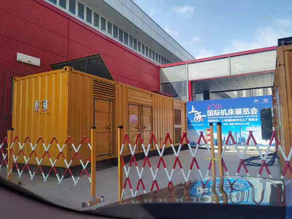 泽普出租发电机-柴油发电机和汽油发电机哪个更好一些?
